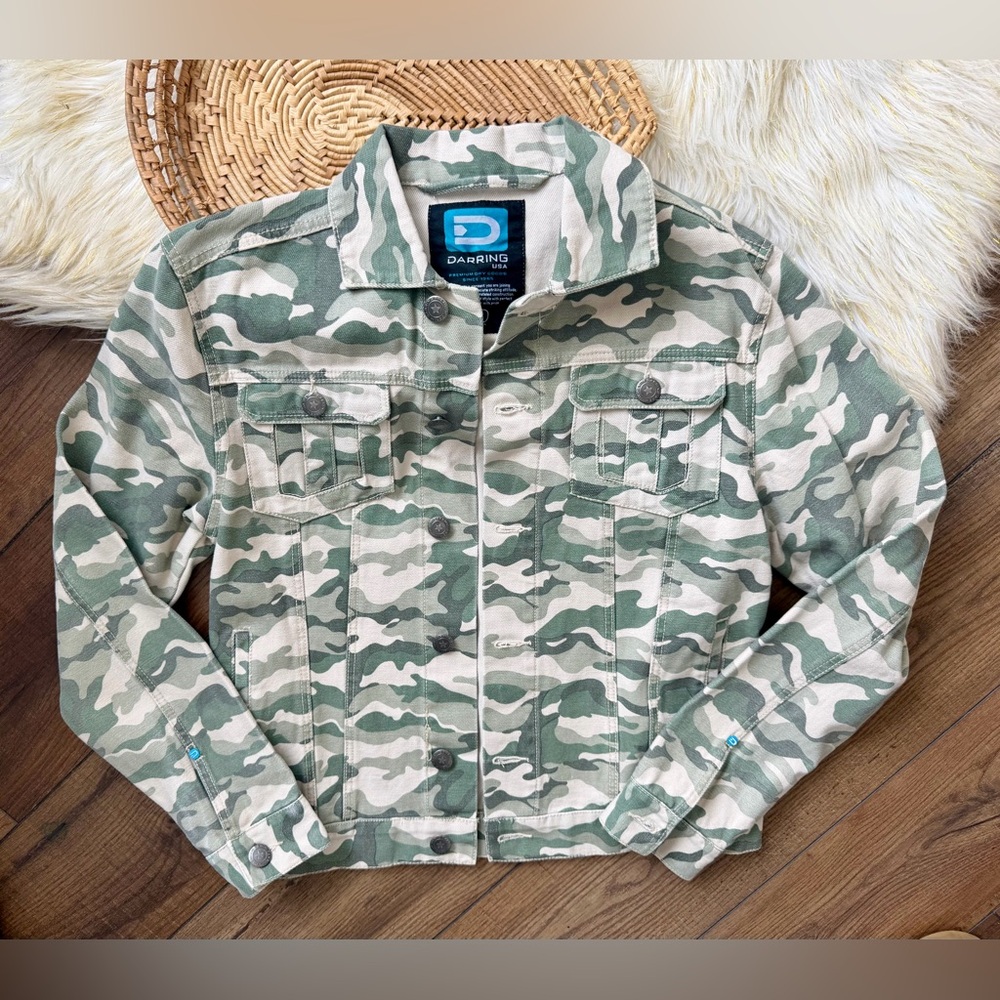 Darring USA Premium Dry Goods Green Camo Button Down Shirt Jacket Men’s Small
